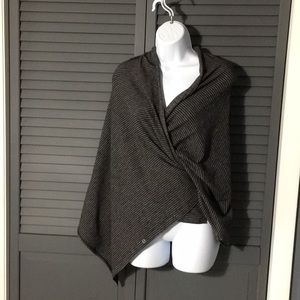 Lululemon Vinyasa reversible 10-way scarf OS